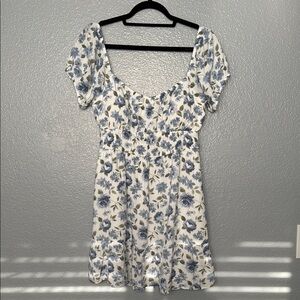 Hollister Blue and White Flutter Sleeve Sundress